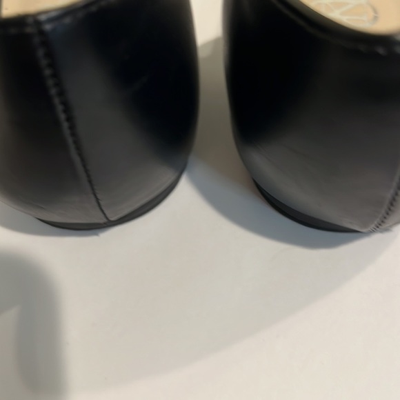 𝅺ROCK & REPUBLIC BLACK FLATS WITH SILVER EMBELLISHMENT SIZE 71/2. - Picture 5 of 7